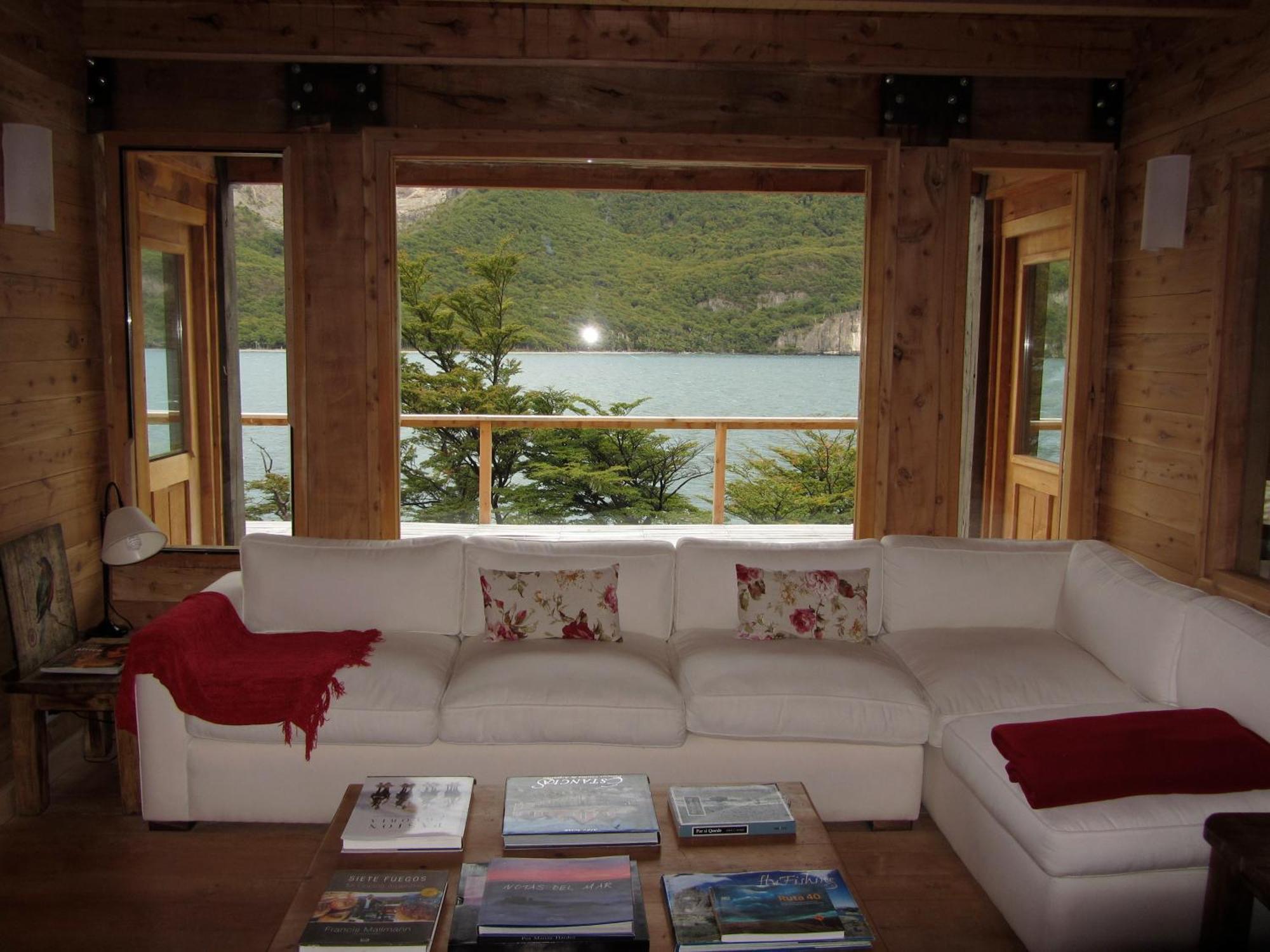 Aguas Arriba Lodge El Chalten Ngoại thất bức ảnh